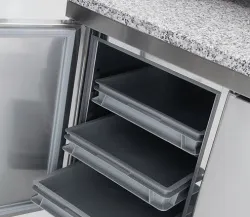 Стол для пиццы c 2 дверьми для формата 60*40 см Coreco MR80150P – купить в RuOborudovanie.ru с доставкой до двери Купить стол для пиццы c 2 дверьми для формата 60*40 см coreco mr80150p – цена от завода, доставка до двери | RuOborudovanie.ru