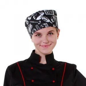 Шапочка повара Таблетка поварёшки и кастрюли на чёрном фоне [00400] – купить по цене завода