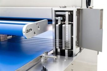 Машина для горизонтальной нарезки тортов и бисквита Danler GD-450 – купить по цене завода