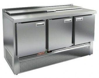 Стол для салатов Hicold Sle2-111Sn (1/6) б/крышк. (+2/+10) 1485х600х850мм, 3двери – купить по цене завода