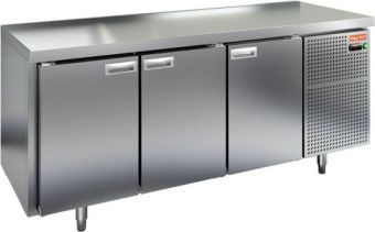 Стол охлаждаемый Hicold GN 111/TN О без борта – купить по цене завода