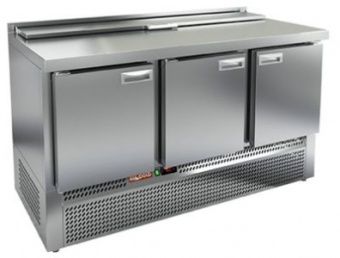 Стол для салатов Hicold SLE2-111GN (1/6) (+2+10), 3 двери, 1485х700х850мм, ниж.распол.агрегата – купить по цене завода